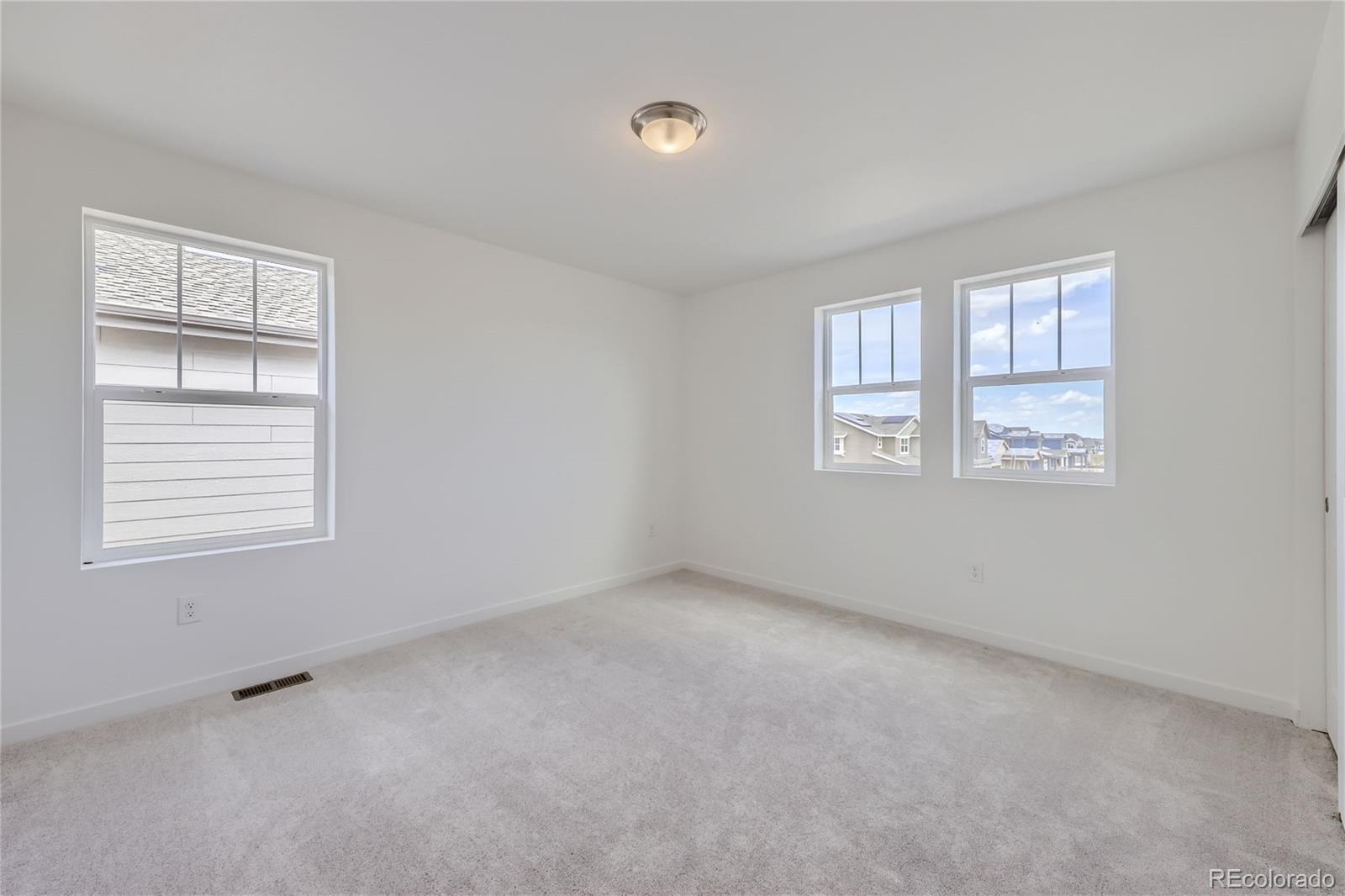 16634 E 109th Place