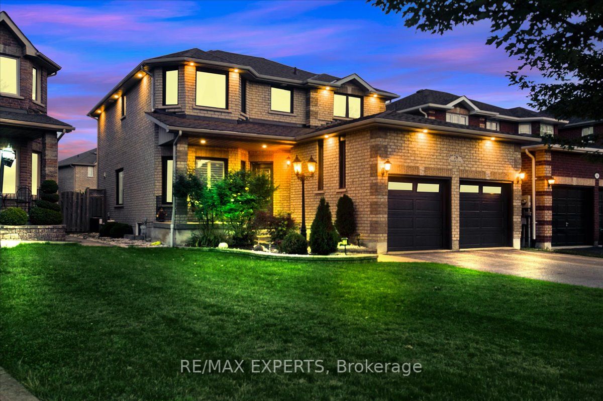 78 Joseph Cres