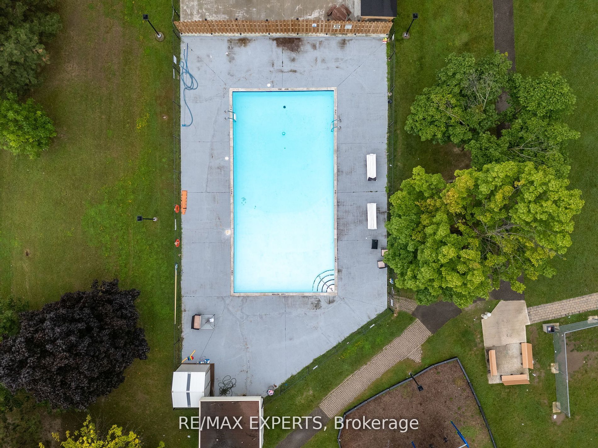 25 Kensington Rd 211