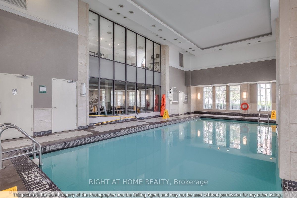 350 E Red Maple Rd 609