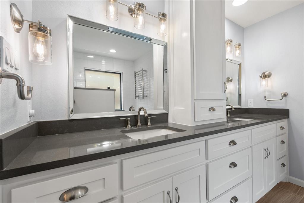 2206 Sand Creek Court