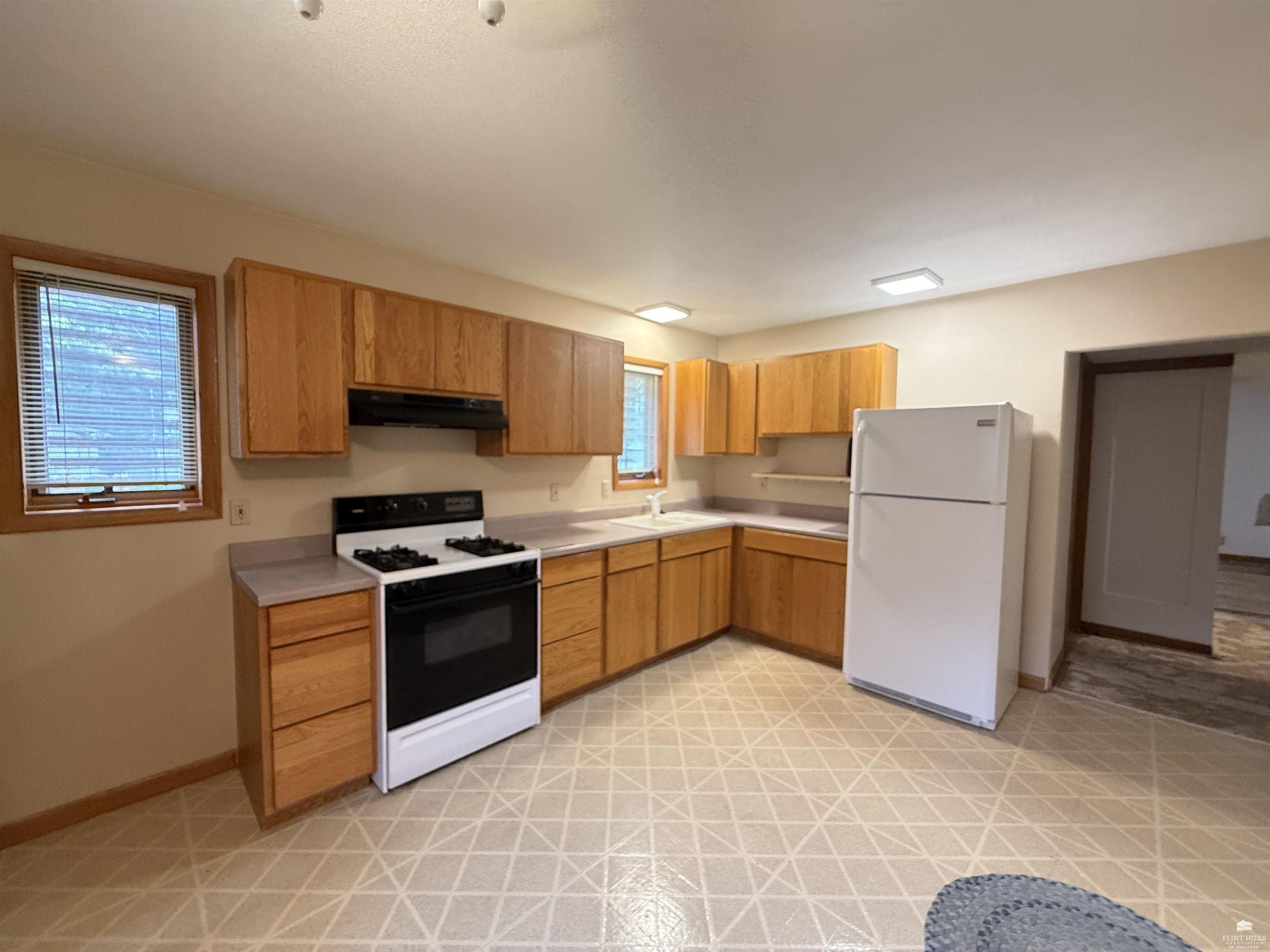 227 Blunt Street