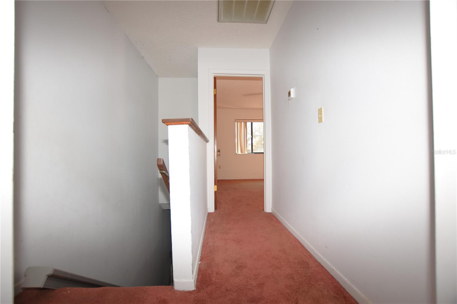 707 Carpenters Way 45