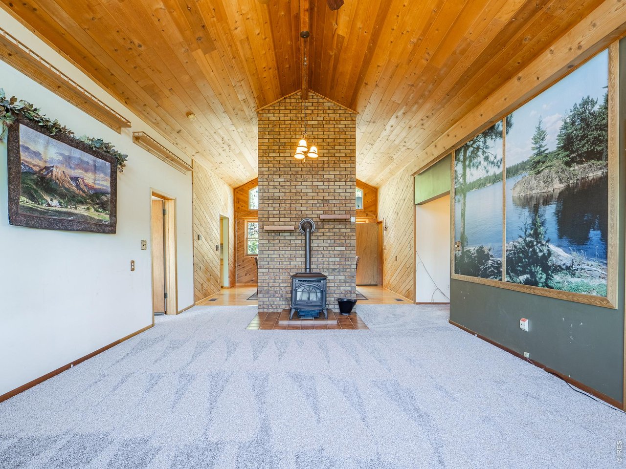 1847 Shoshoni Dr