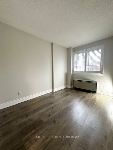189 W Lake Driveway Dr 216