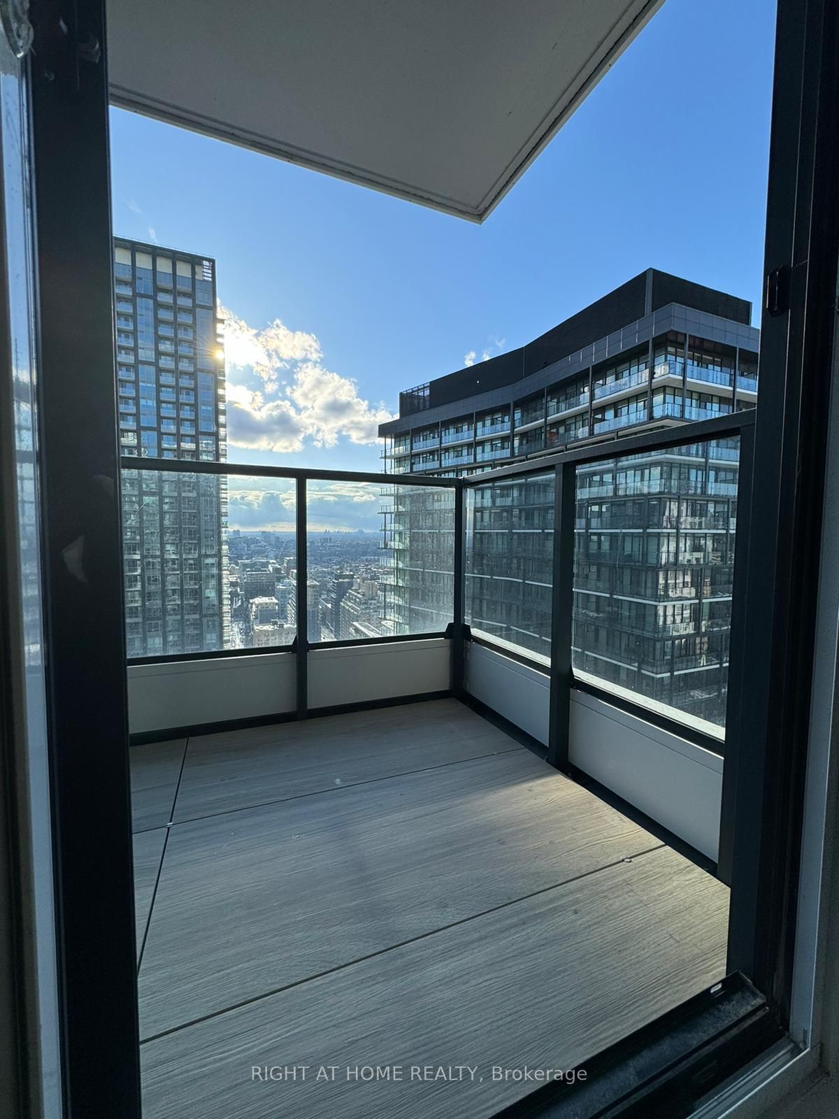 38 Widmer St 4009