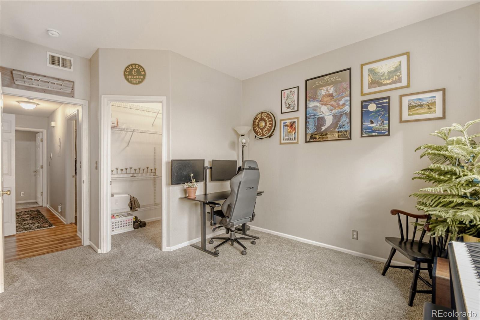 8500 E Jefferson Avenue 10G