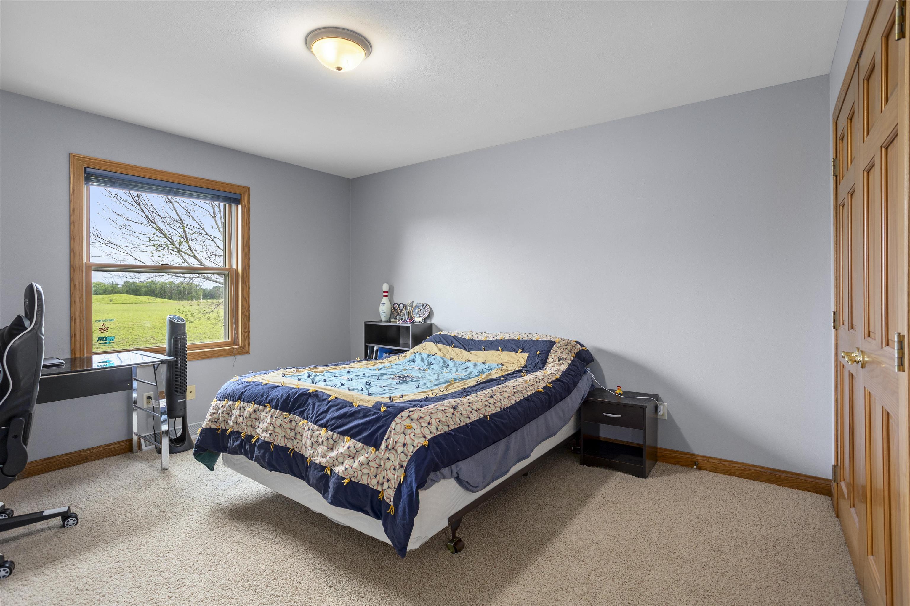 1501 E WYNDMERE Drive