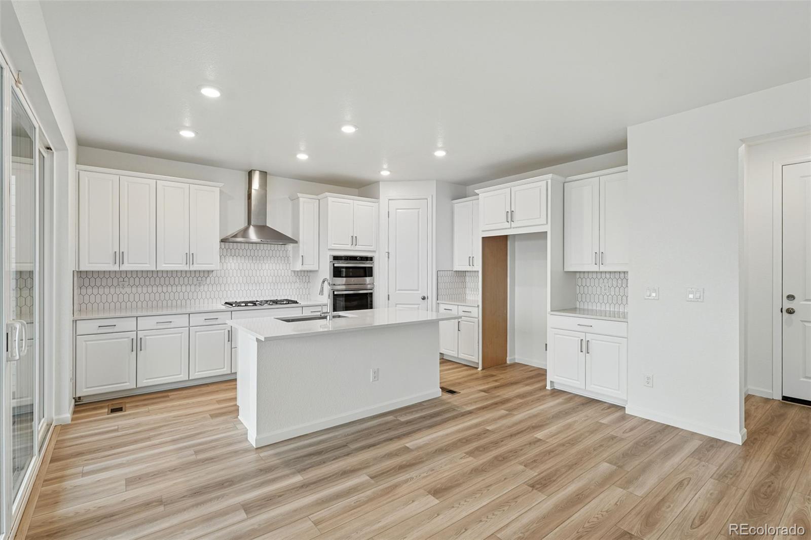 8840 Whiteclover Street