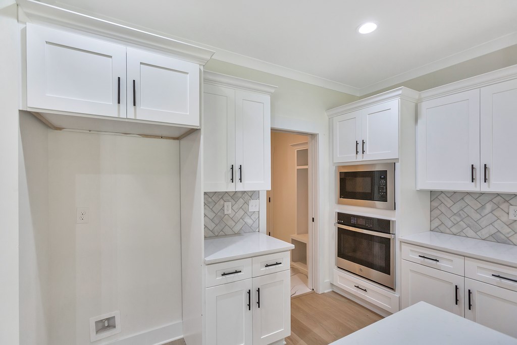 304 Abercrombie Point