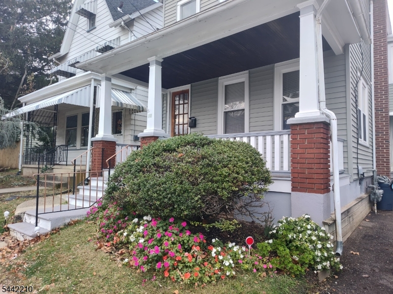 41 Summit Ave