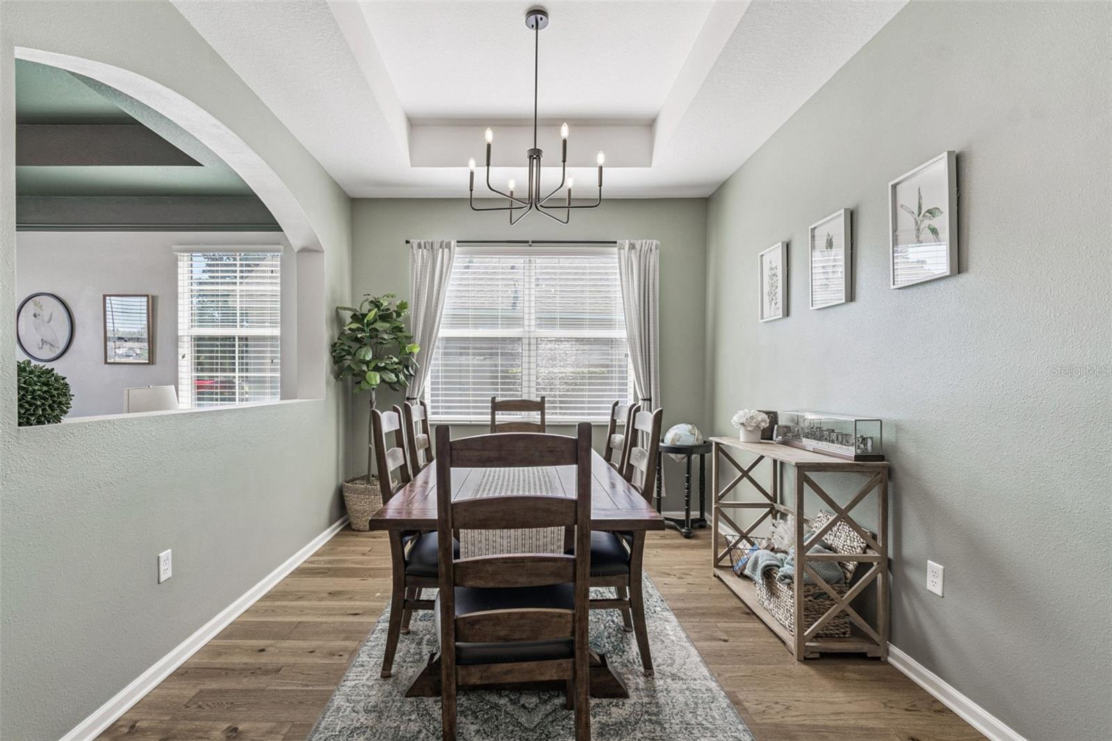 8621 Eagle Brook Drive