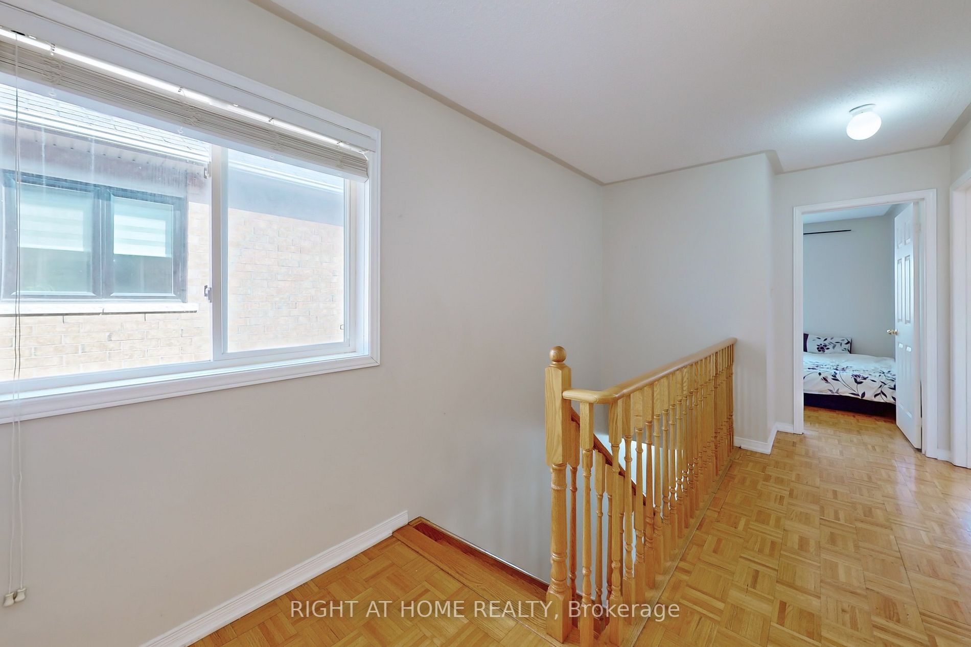 50 Argento Cres Upper