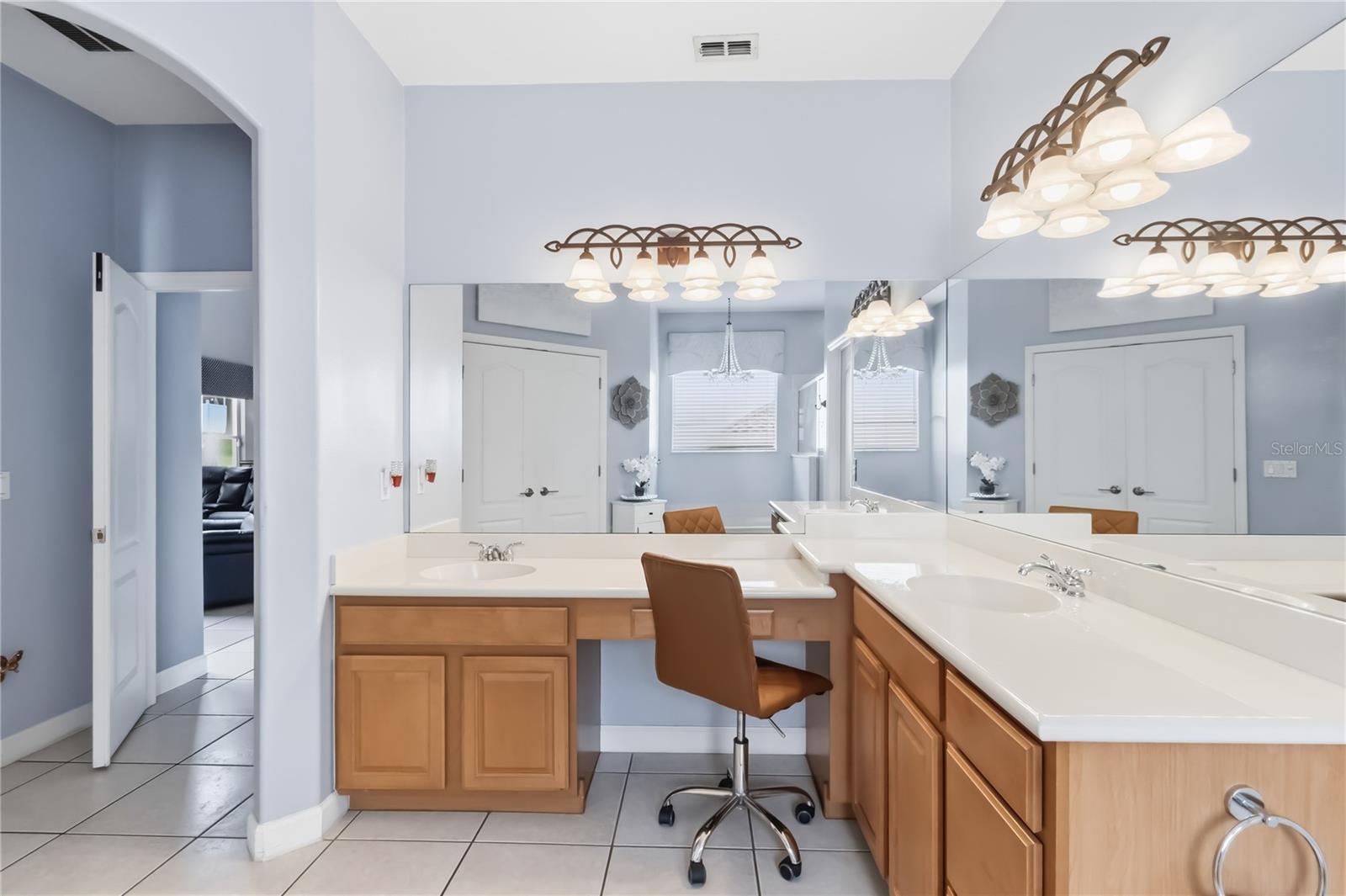 1925 Breezy Hill Drive Windermere Florida 34786