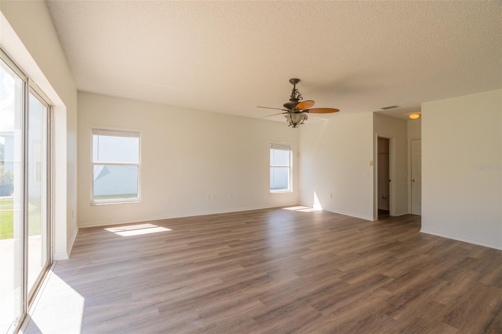 4401 Evergreen Forest Loop