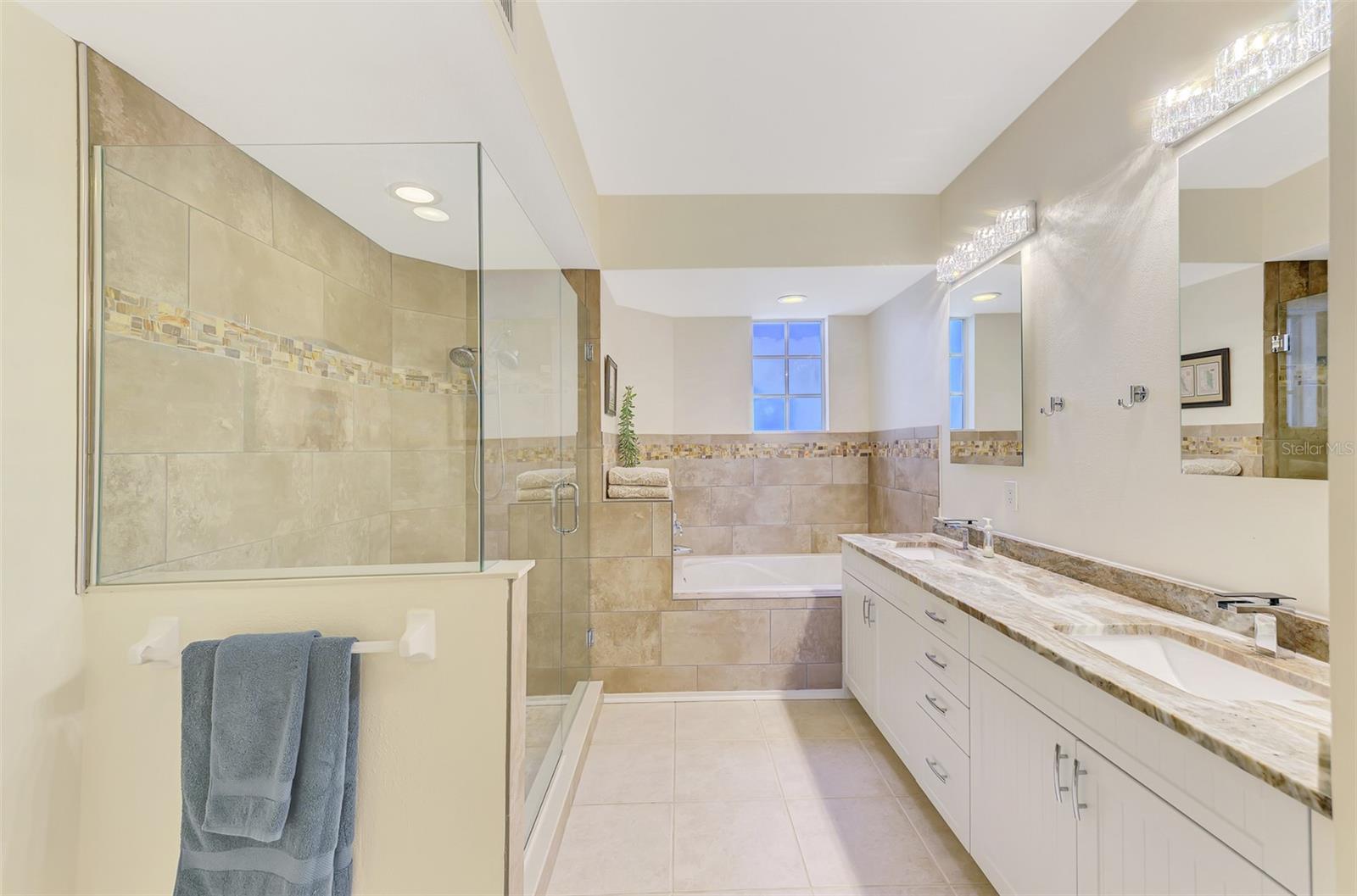 4620 Club Drive 102