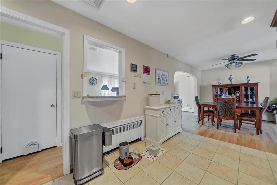2937 Albany Post Road