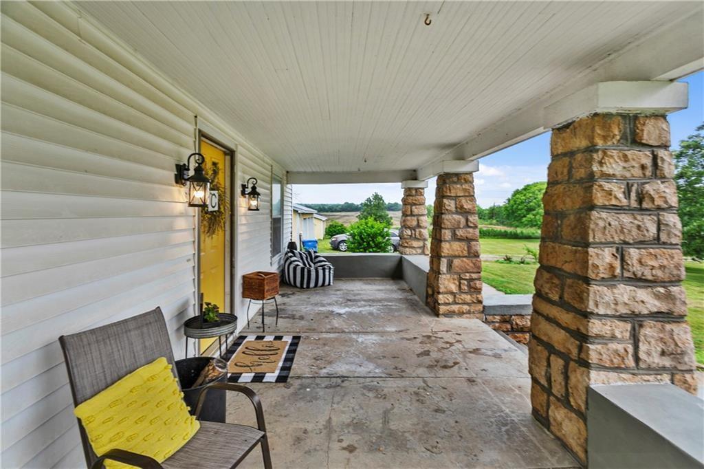 15975 Chieftain Road