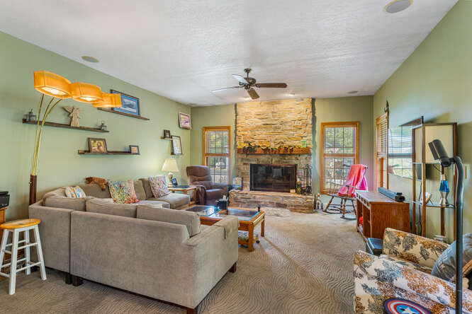 1174 County Road 2500