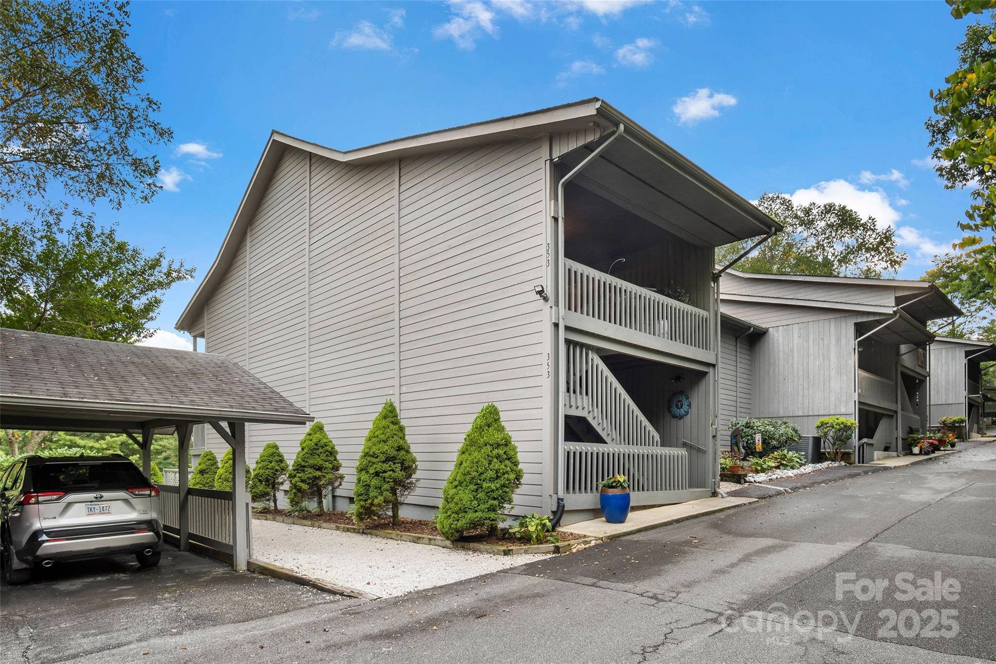 353 Fairway Lane B