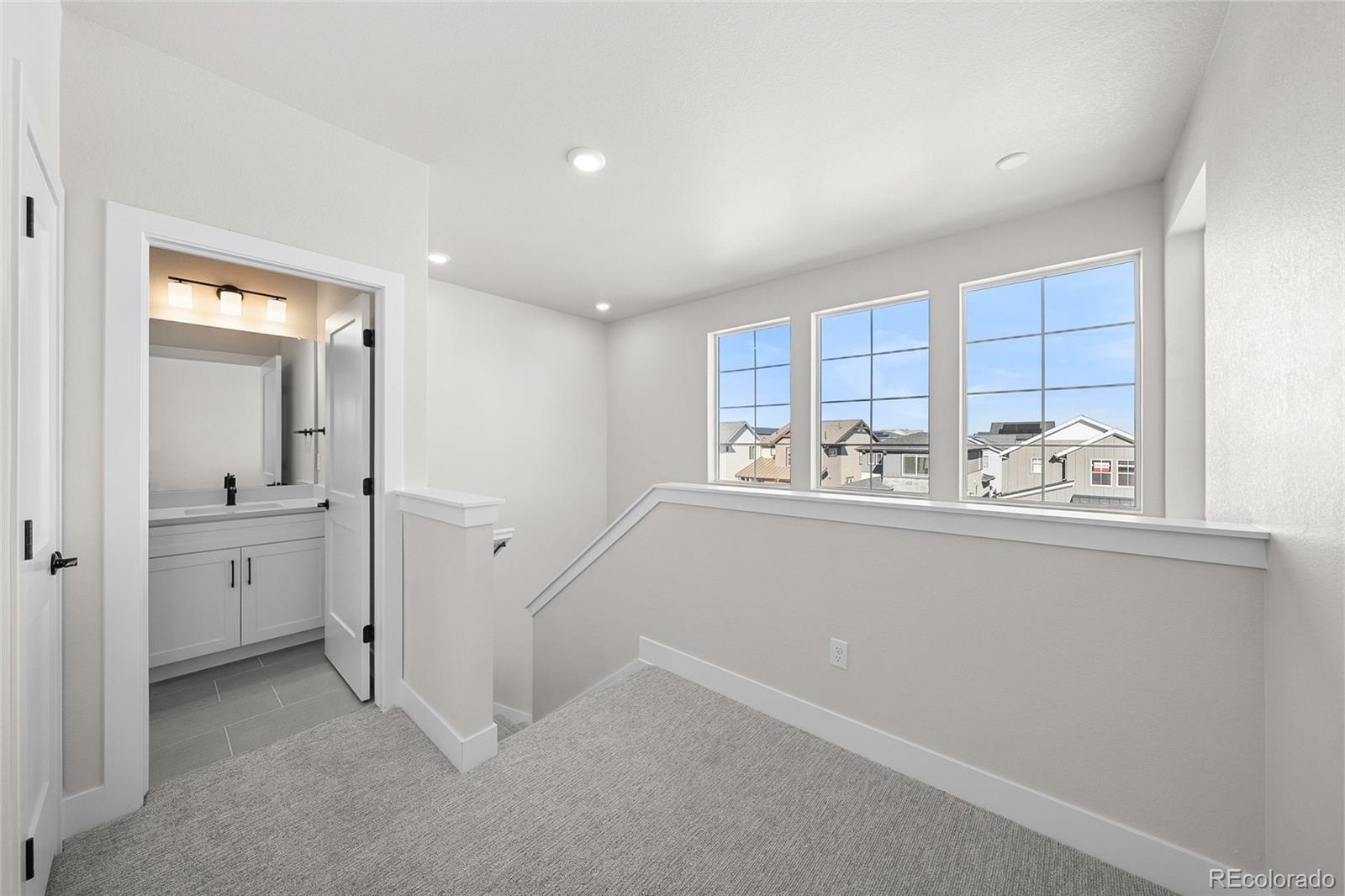 8737 Whiteclover Street