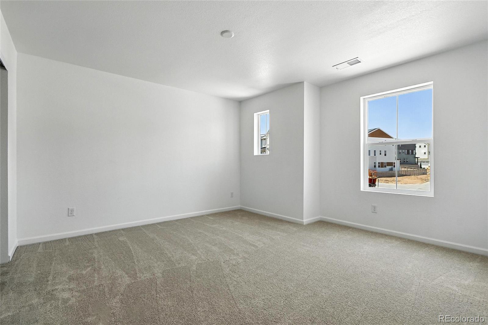 8836 Whiteclover Street