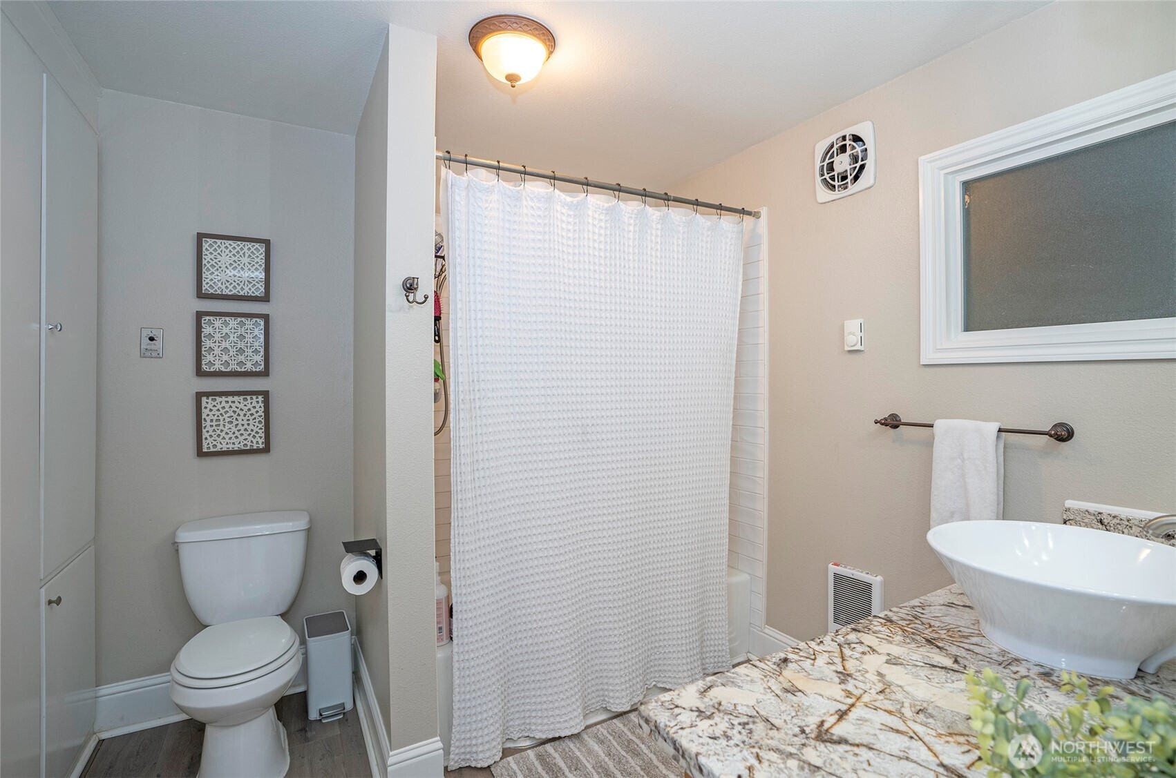 4414 Chrisella Road E