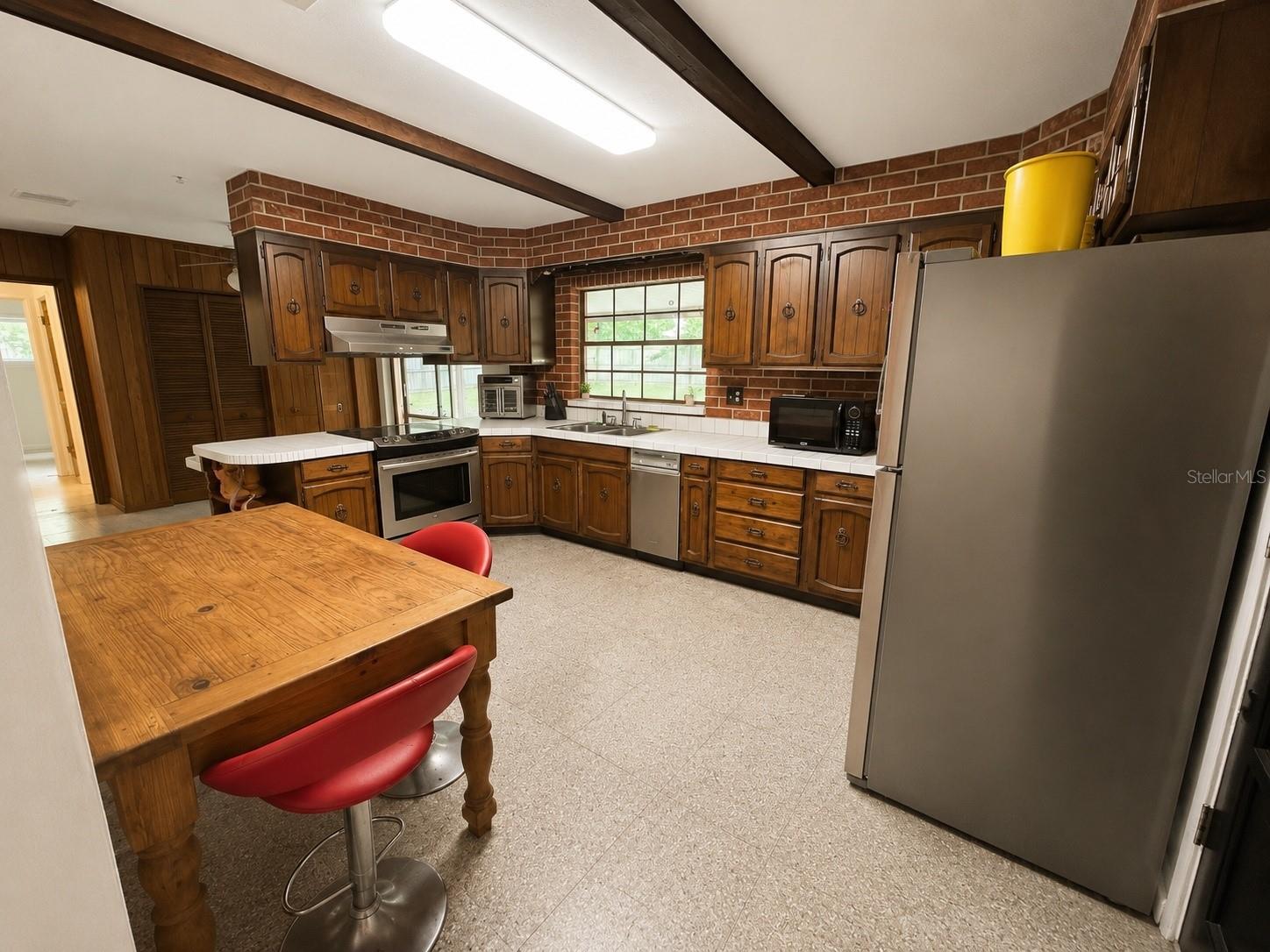315 Lake Seminary Circle