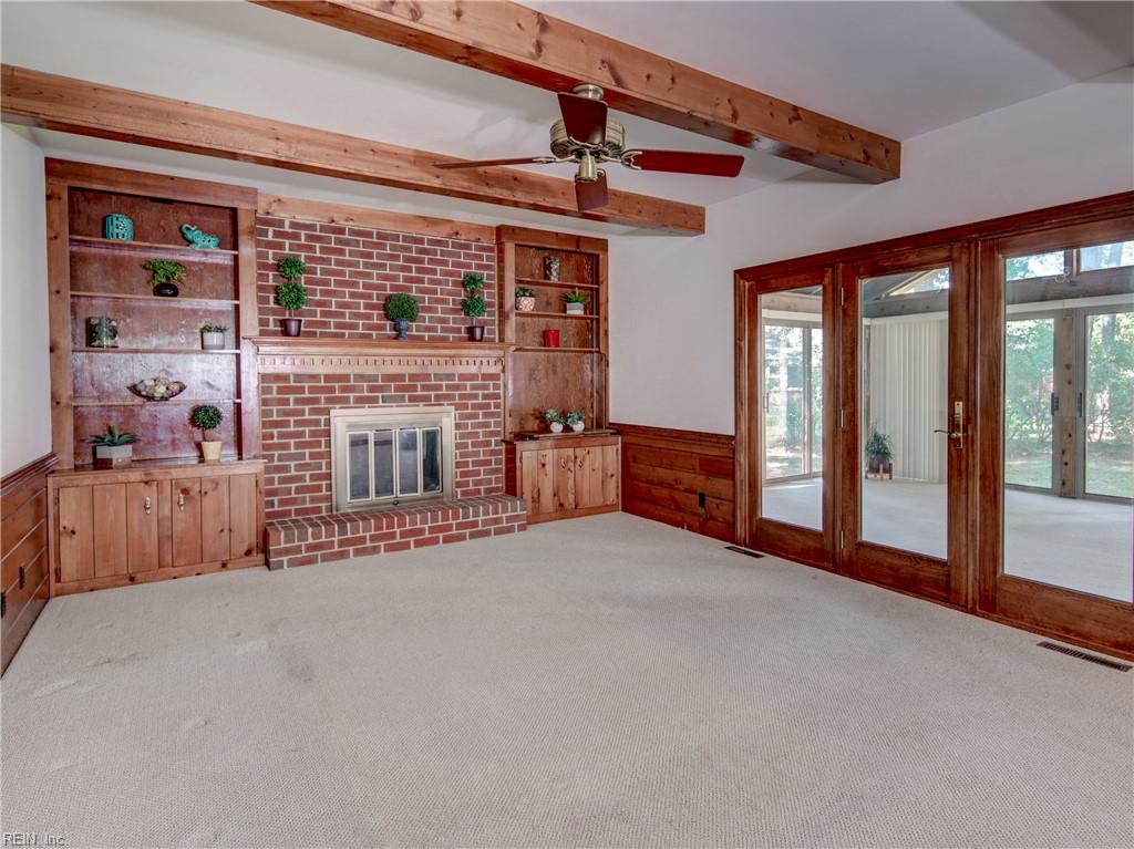 3017 Lord Bradford Court