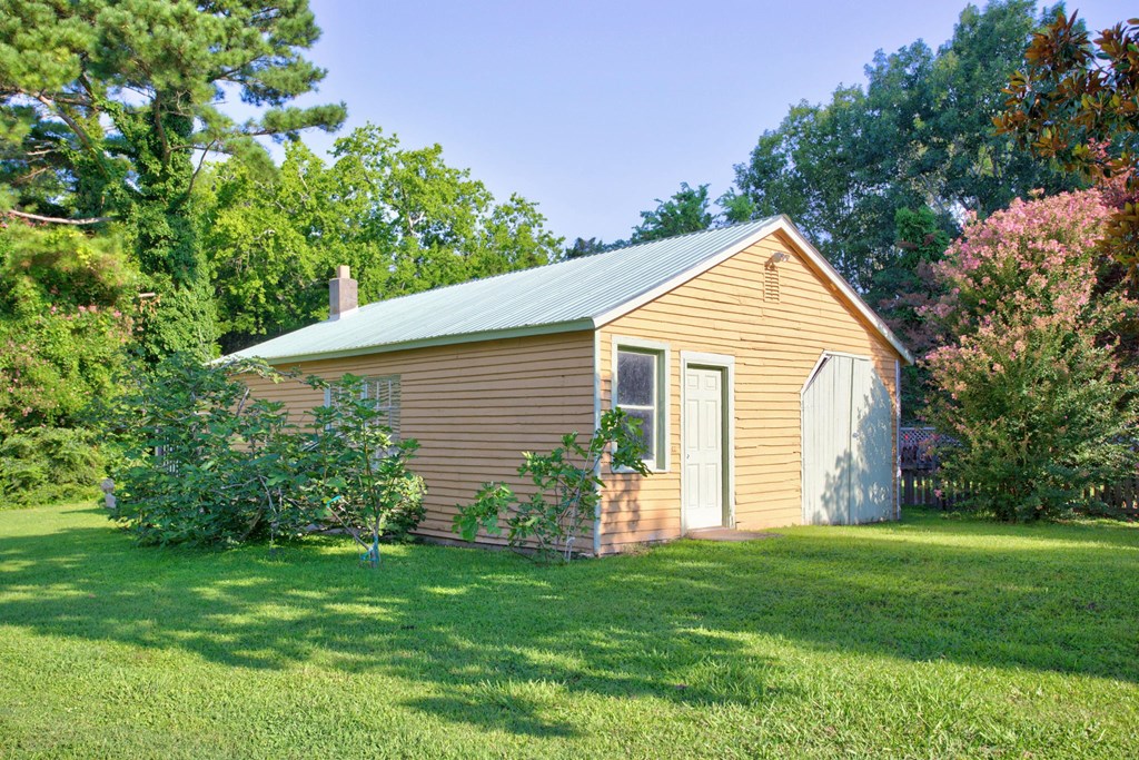 16366 Courthouse Rd A