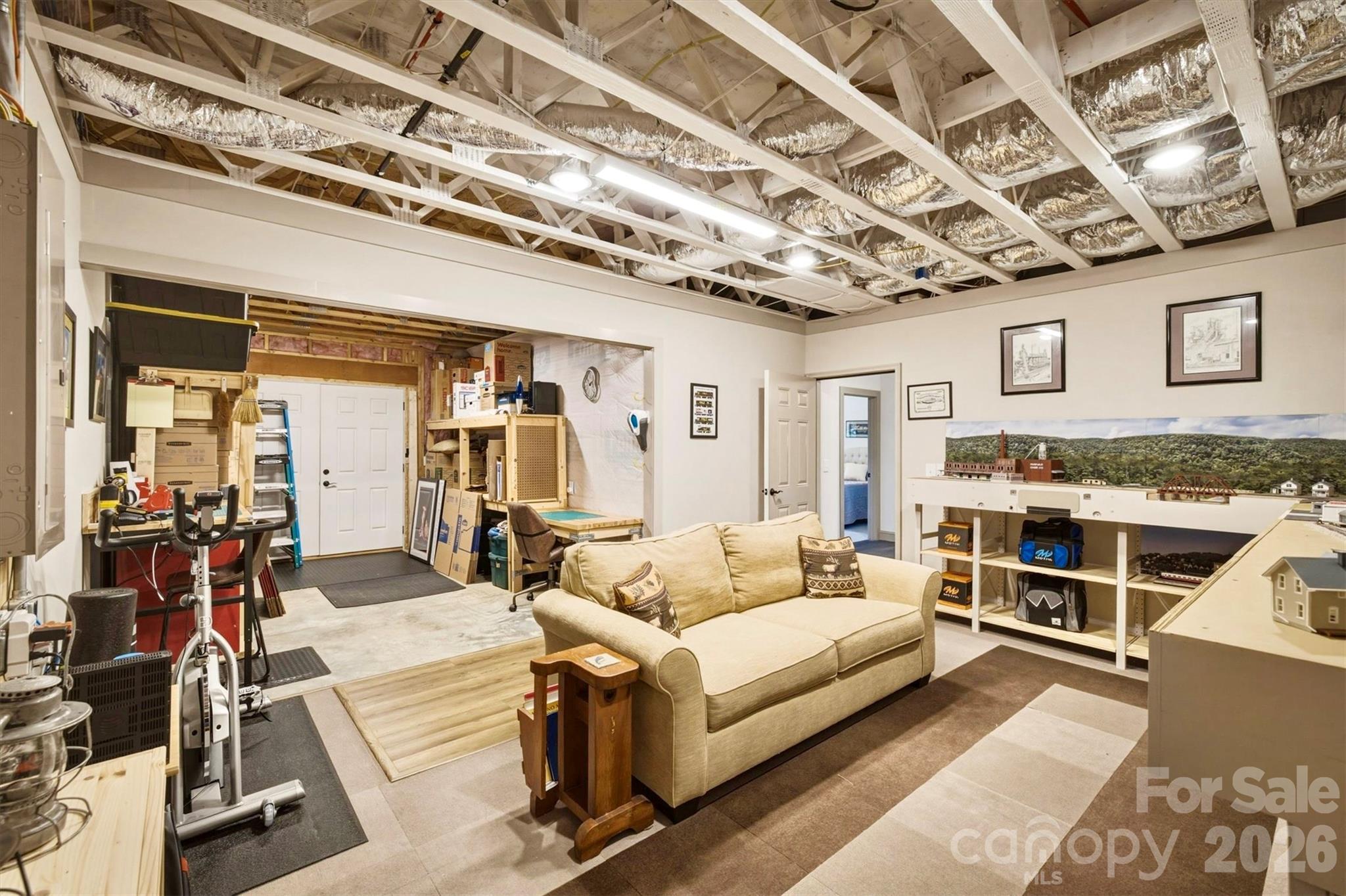 5515 Cedar Cove Way