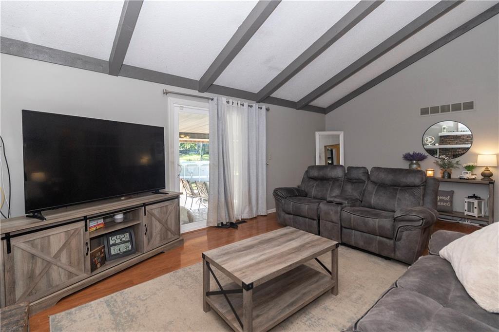 1005 SE Alice Street