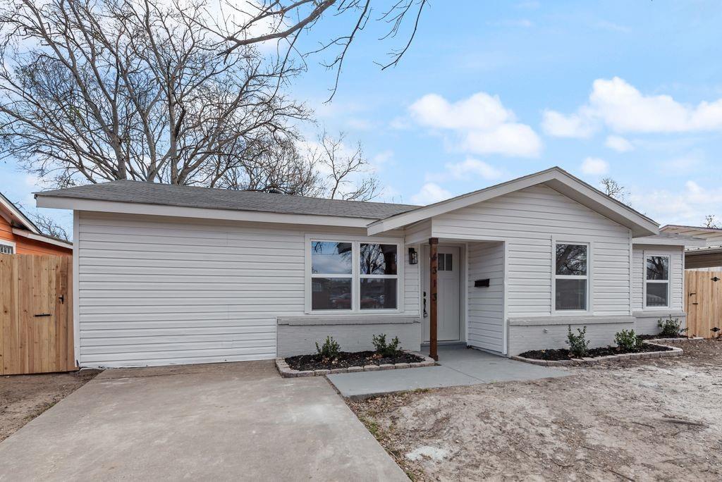 4313 Eastover Avenue