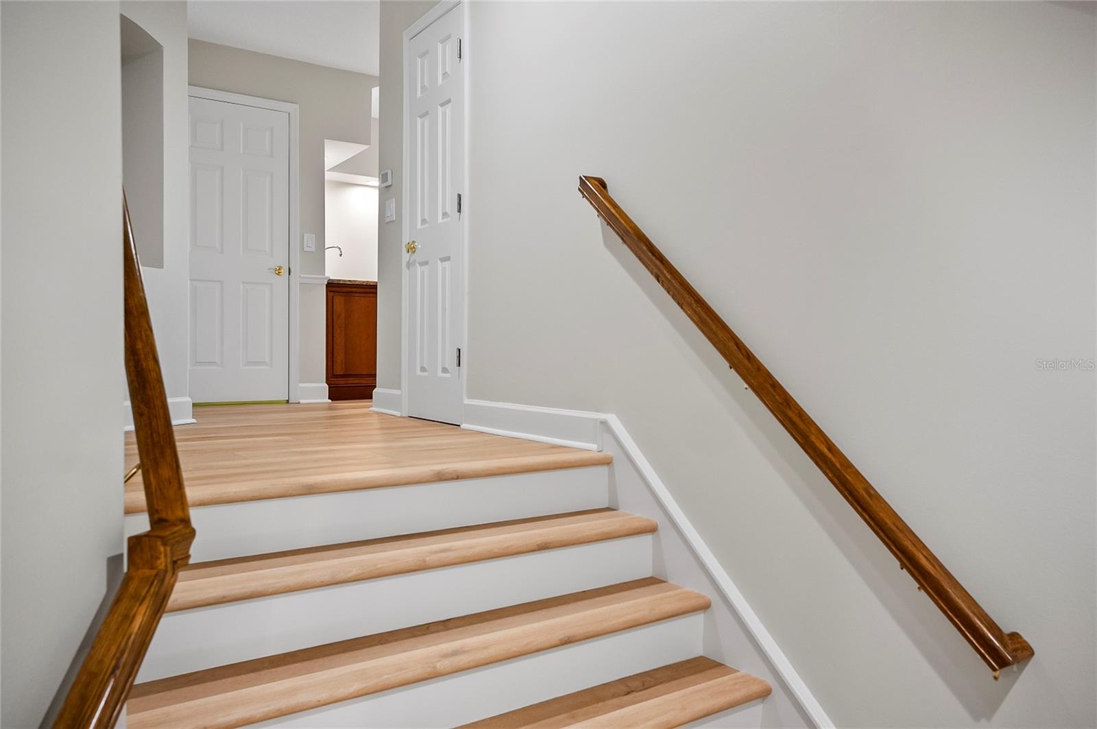 15 S Waterview Drive