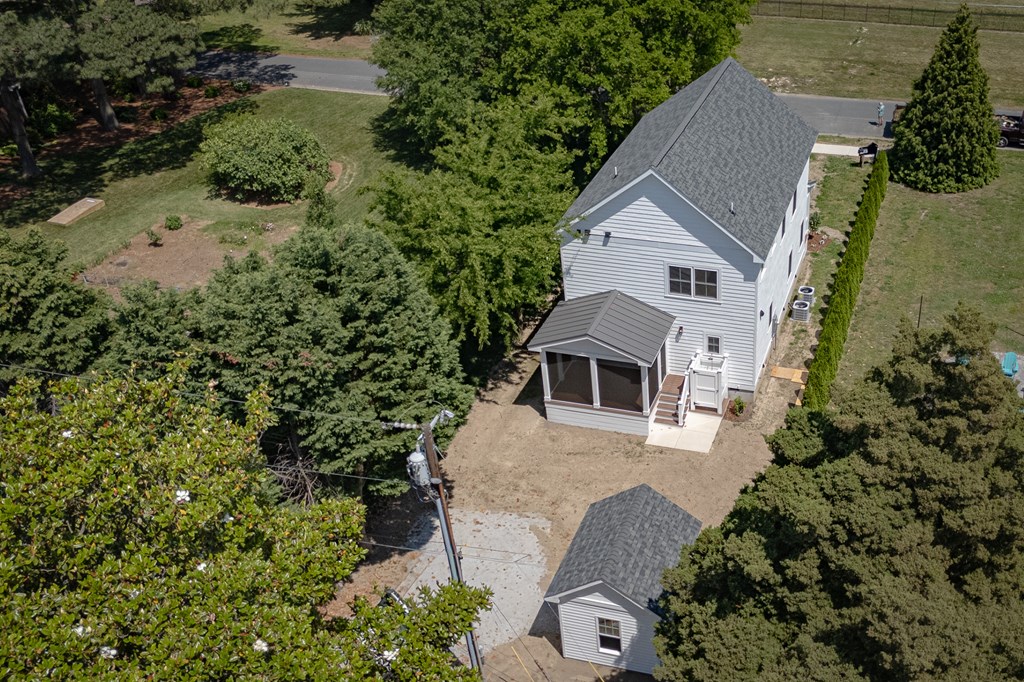 714 Monroe Ave 32