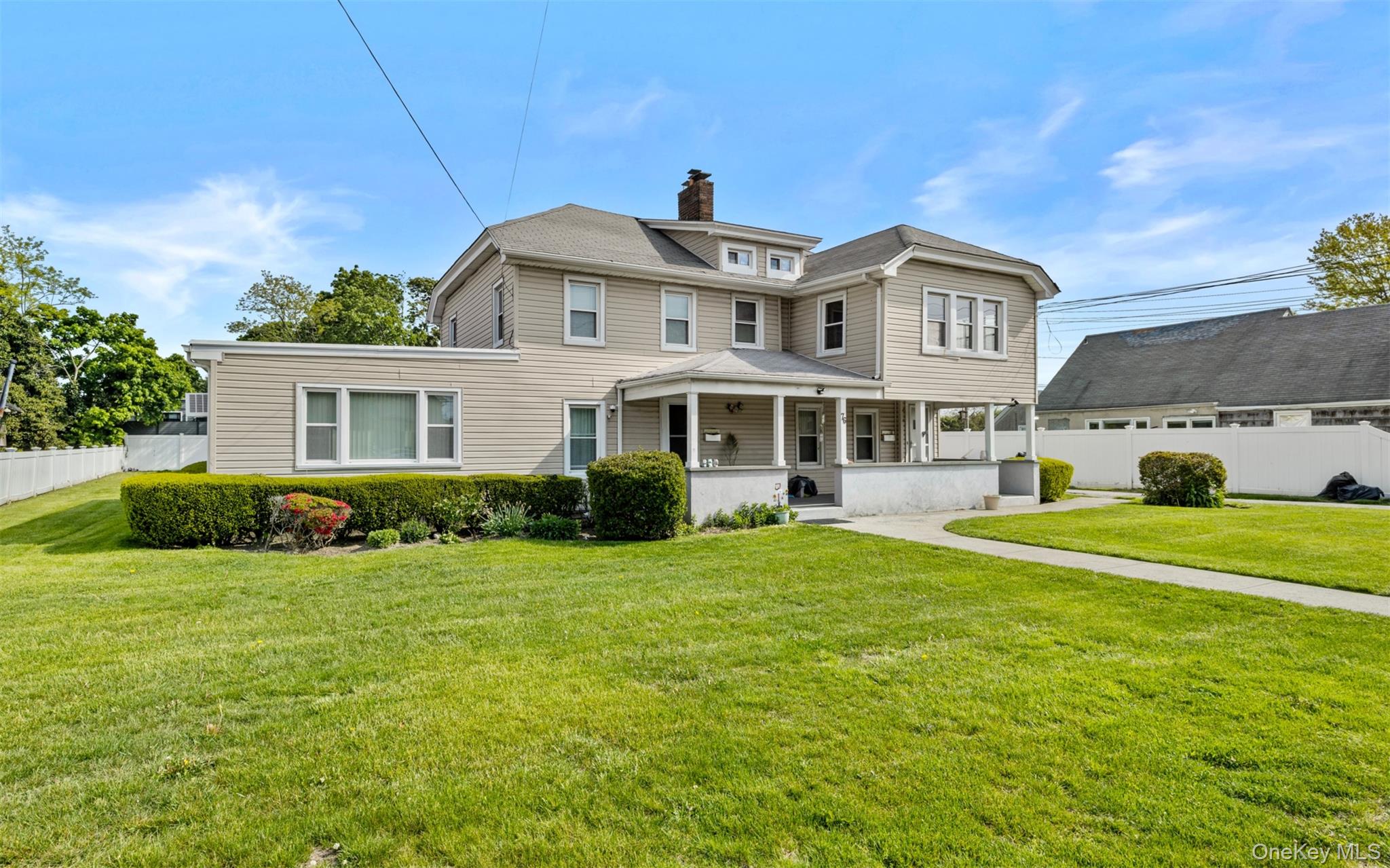 76 Solomon Avenue