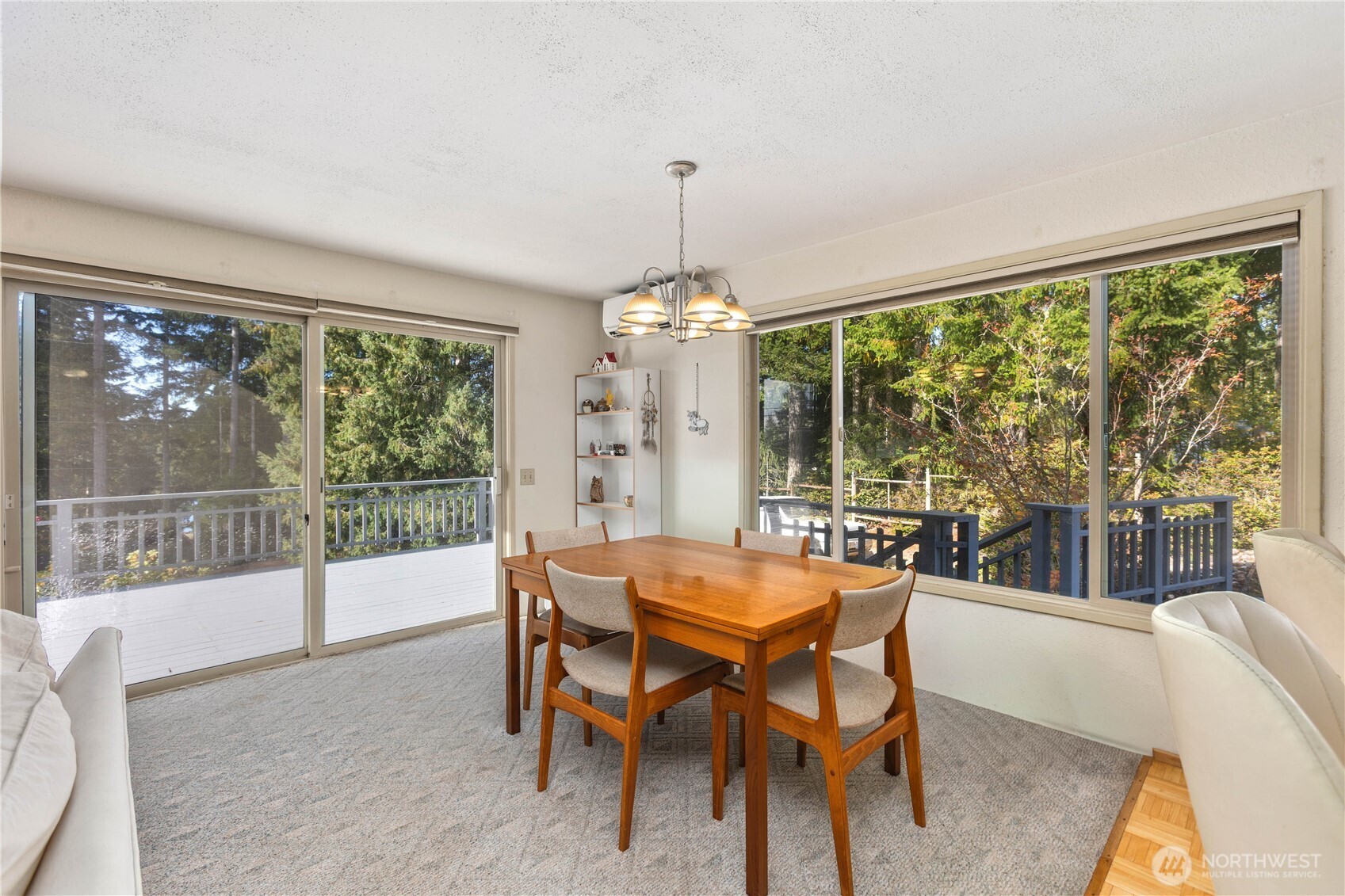 350 Olympic Drive E