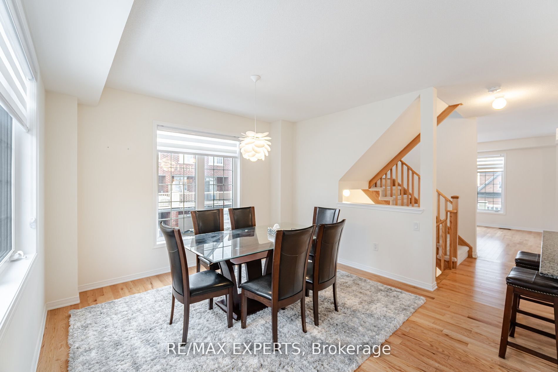 3 Grayson Rd