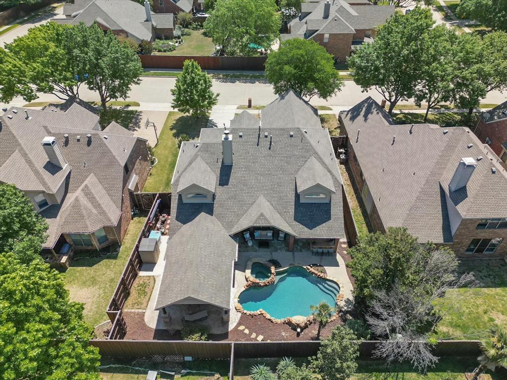 3808 Glenshannon Lane