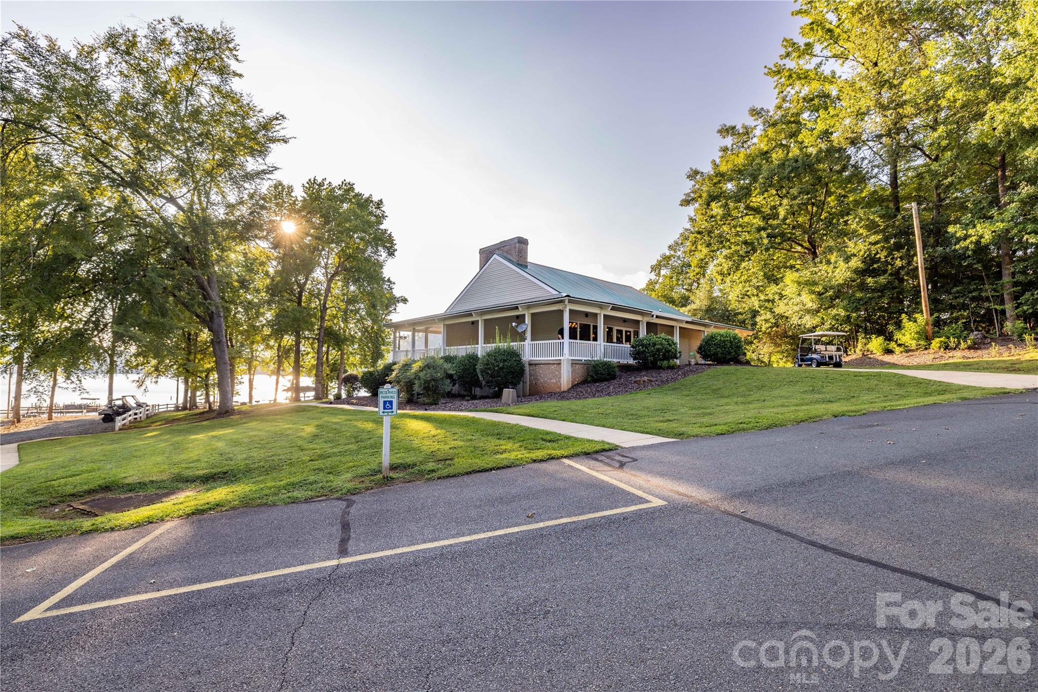 269 Tamarind Drive 568