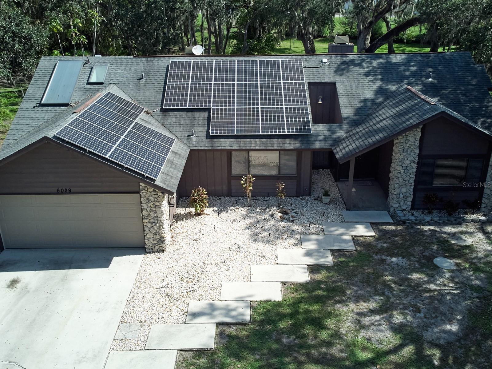 6029 Ravenwood Drive