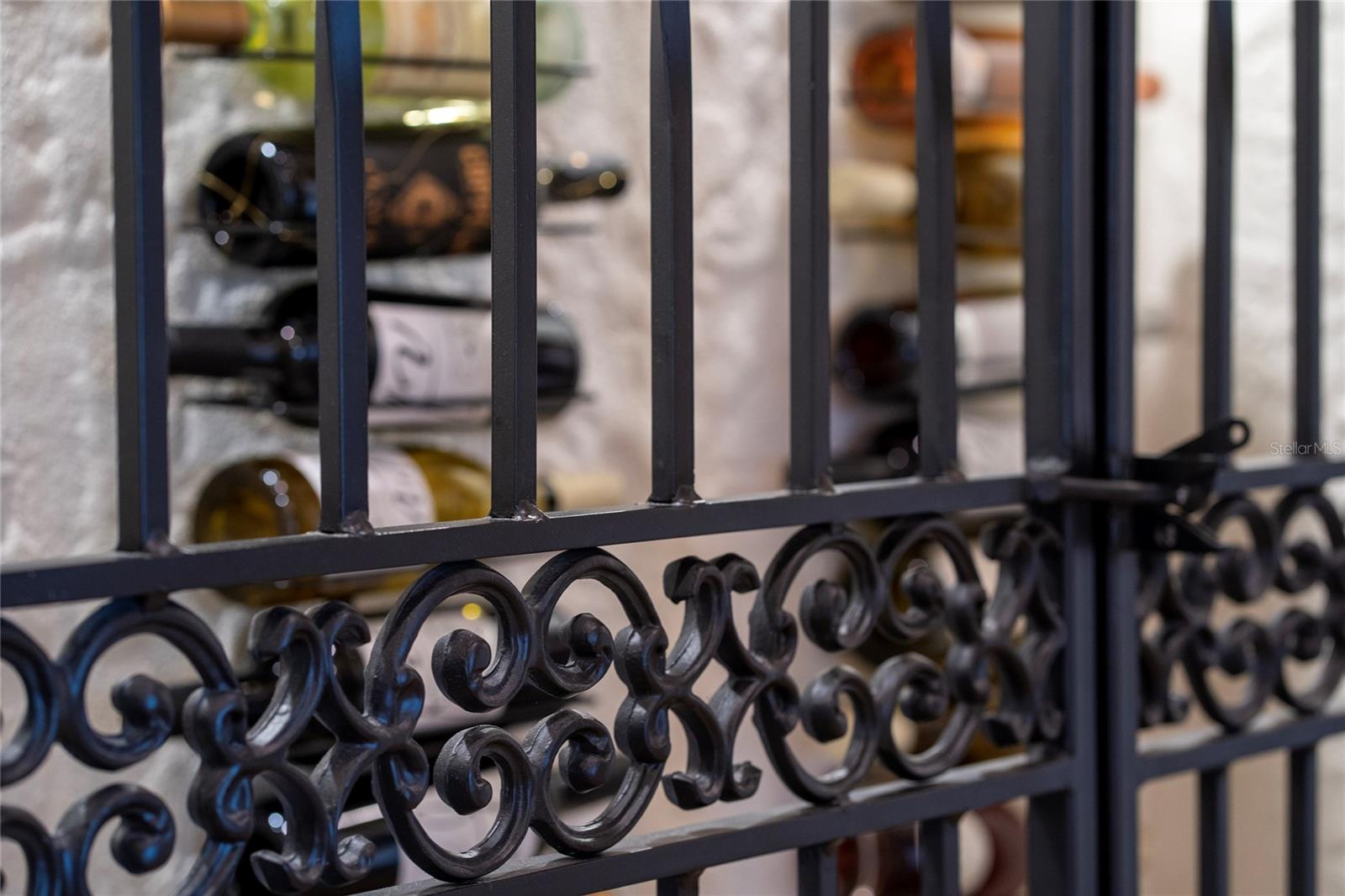 6221 Blakeford Drive