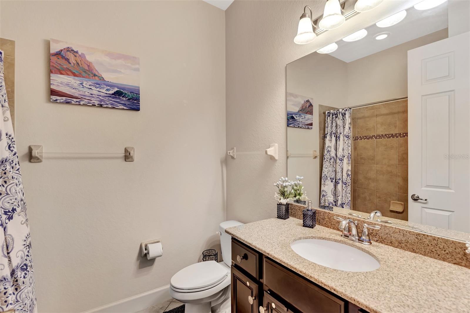 13104 Creekside Lane