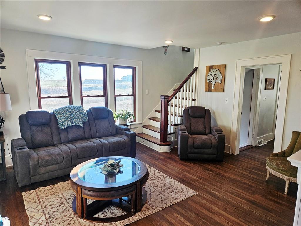 33253 Cedar Niles Road