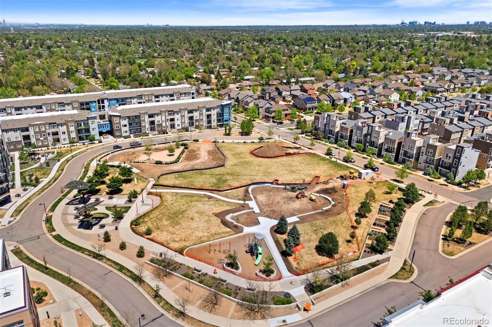 400 E Fremont Place 204