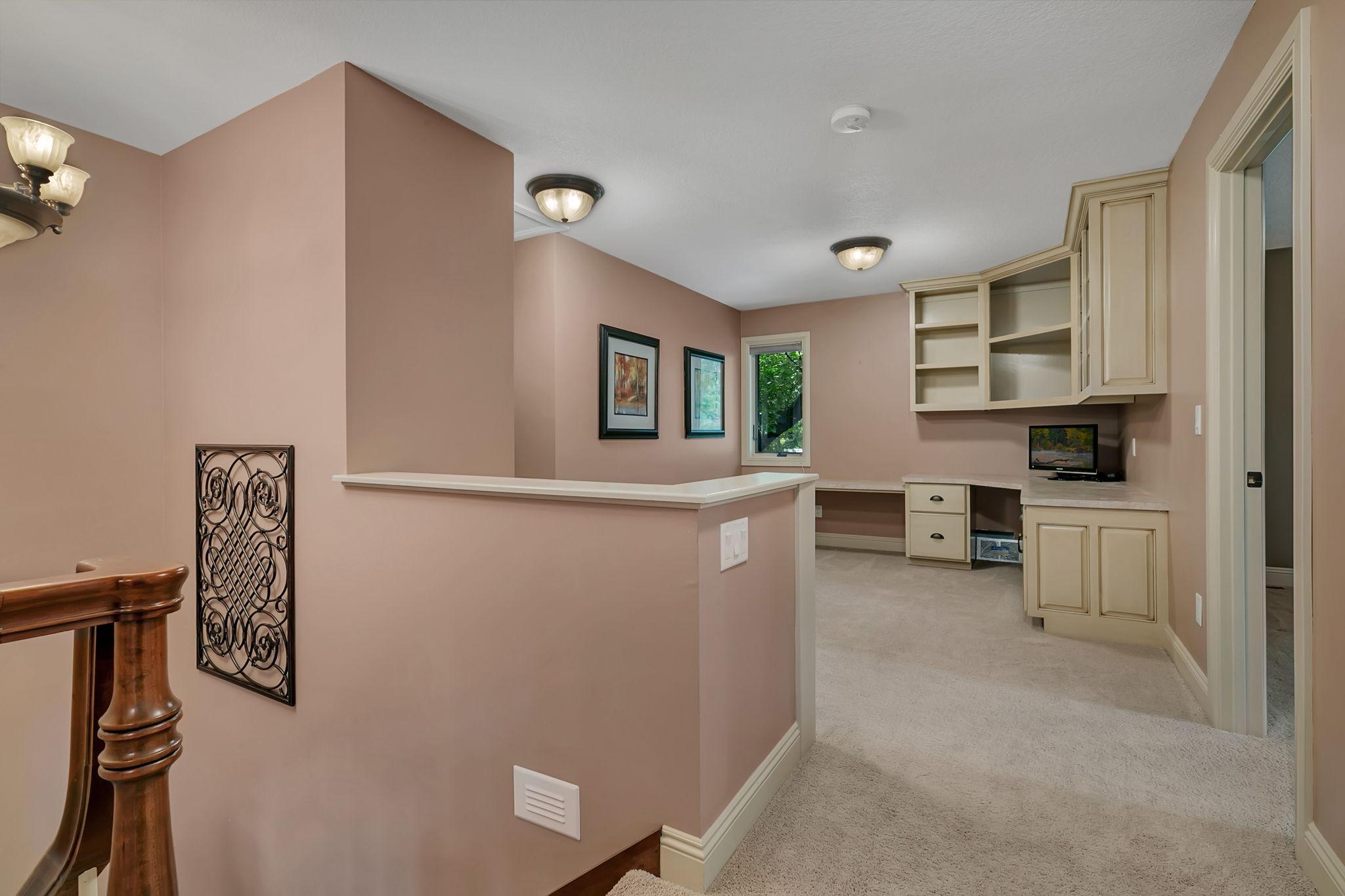 506 10th Street N
