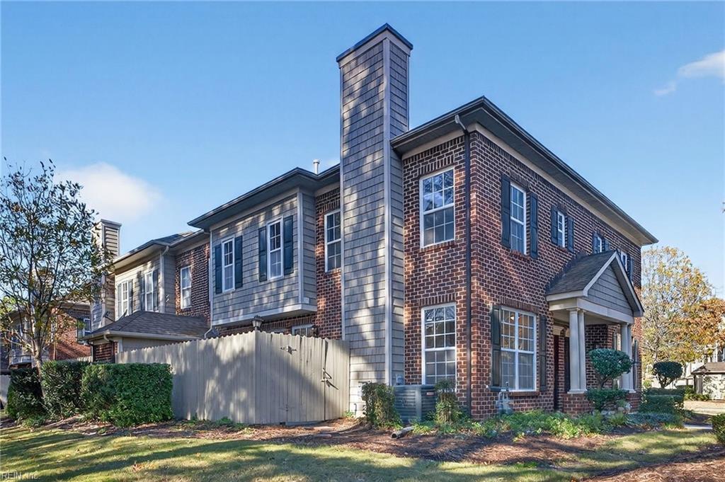 1069 Gamston Lane, Virginia Beach, VA 