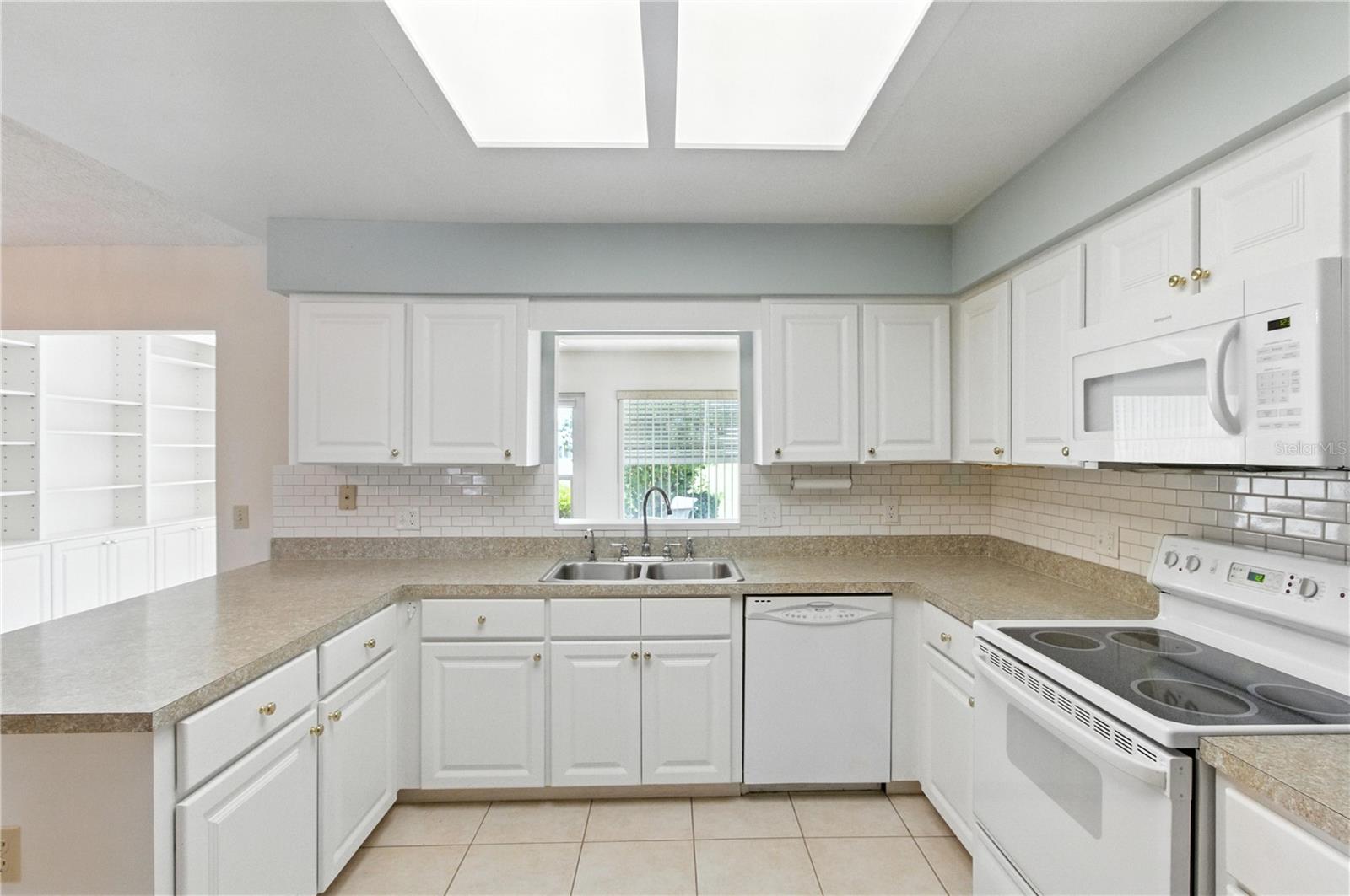 1970 Long Boat Drive