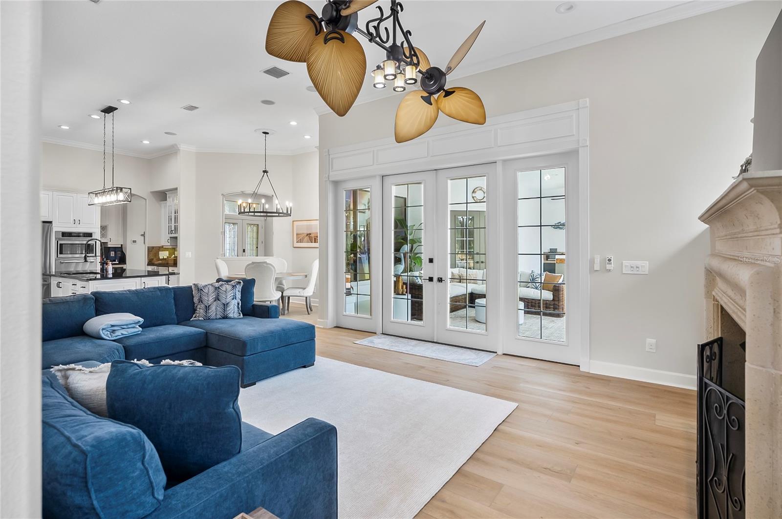 15 S Waterview Drive