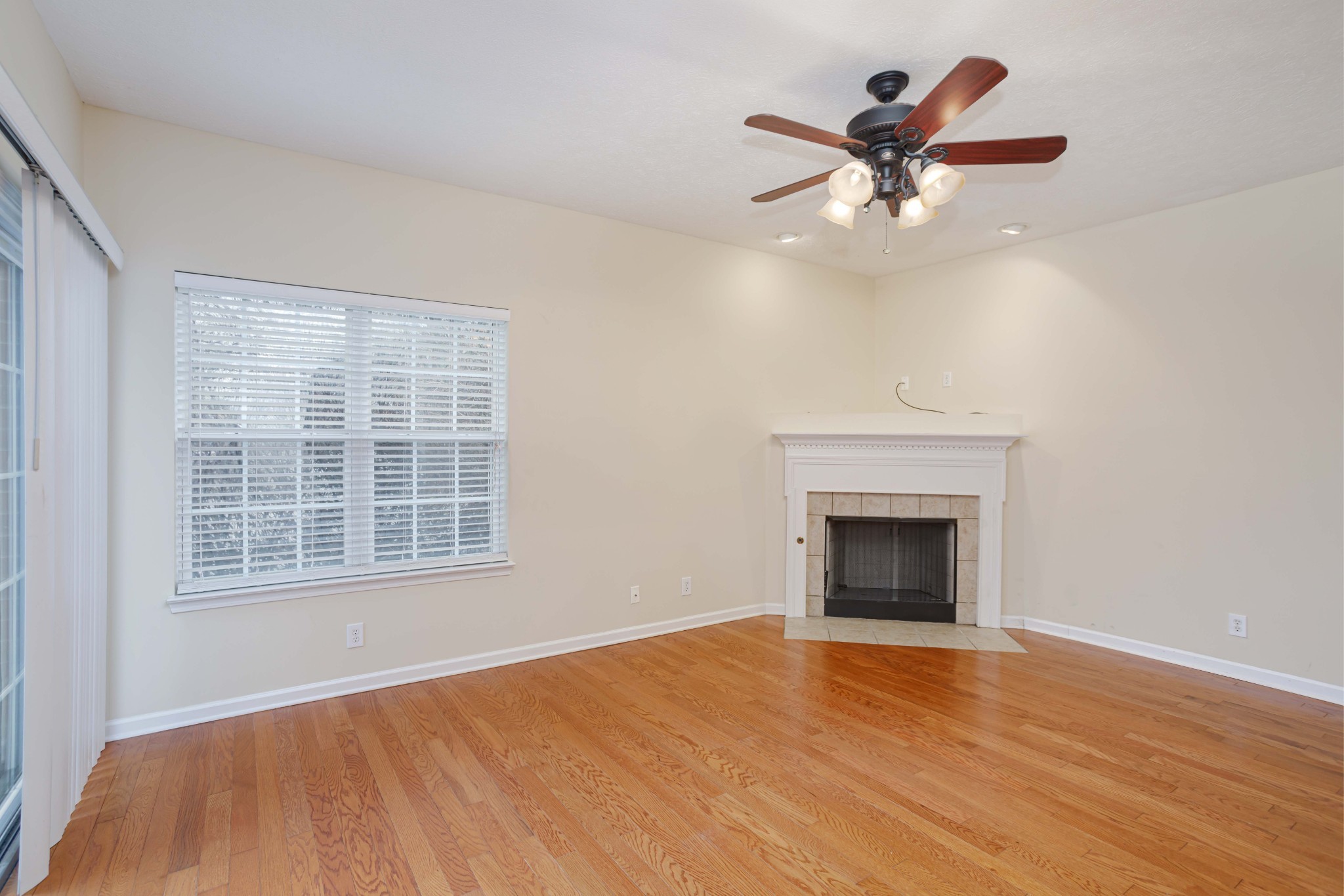 908 Indian Ridge Circle